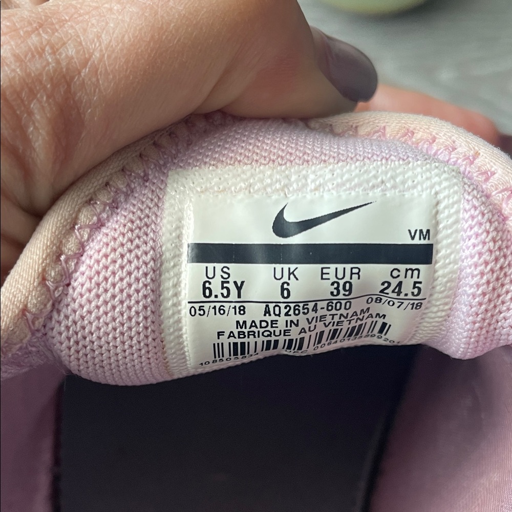 Nike Air Max 270 Women's Pink and Grey Sneakers - Picture 5 of 5